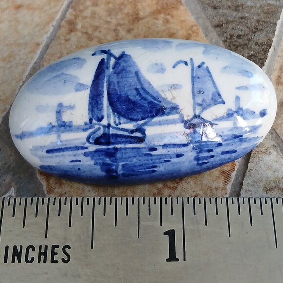 Vintage Delfts Holland Blue Sailboats Brooch - Picture 1 of 3